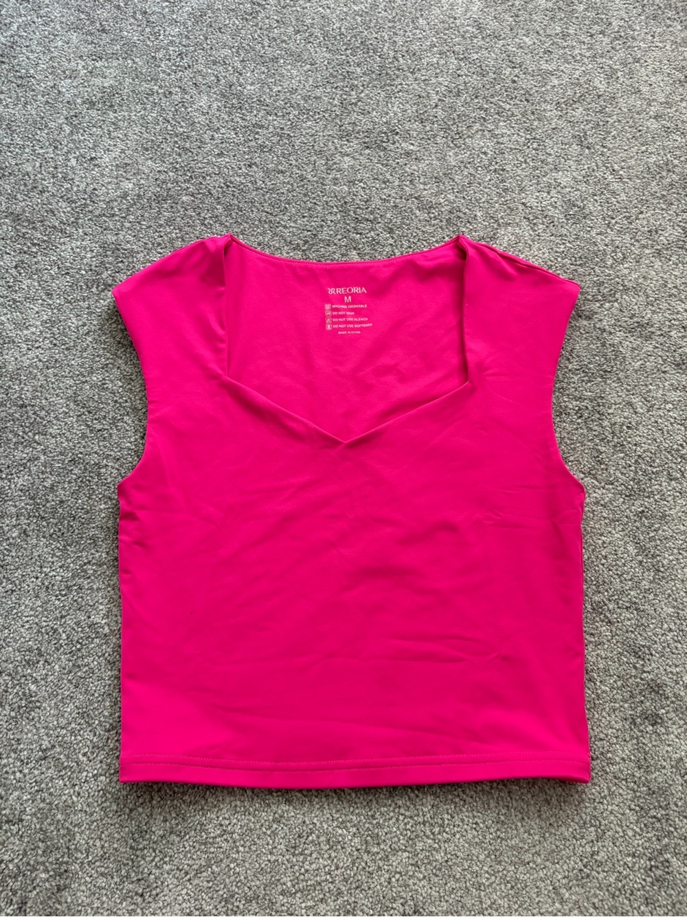 ReoRia Hot Pink V-Neck Sleeveless Tank